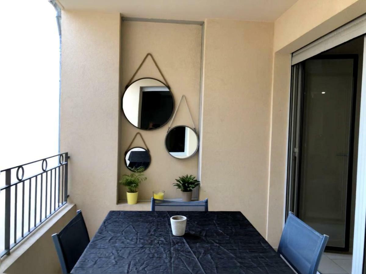 Appartement 10 Rue de la Rampe à Cannes Extérieur photo